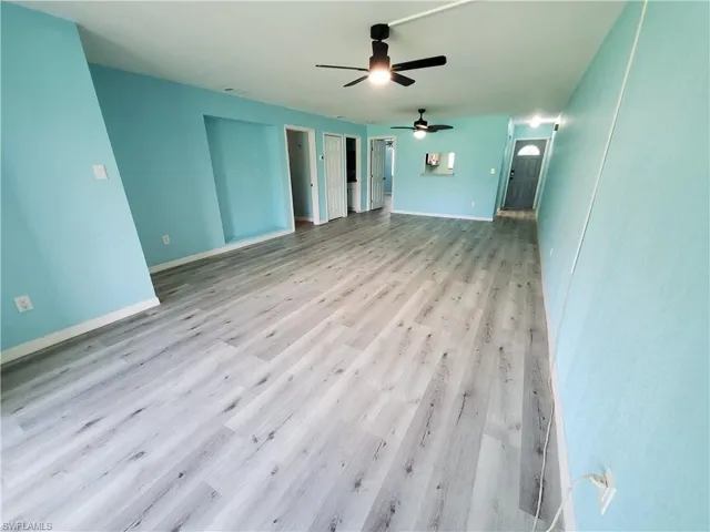 1055 Palm Ave 214, North Fort Myers, Florida 33903