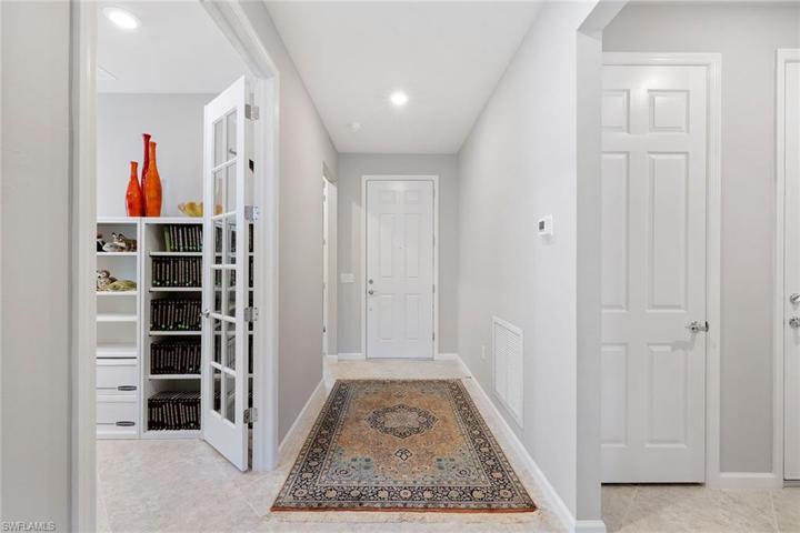 7601  Blackberry  DR, NAPLES, FL 34114