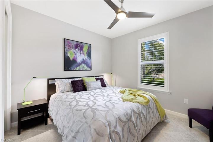 7601  Blackberry  DR, NAPLES, FL 34114