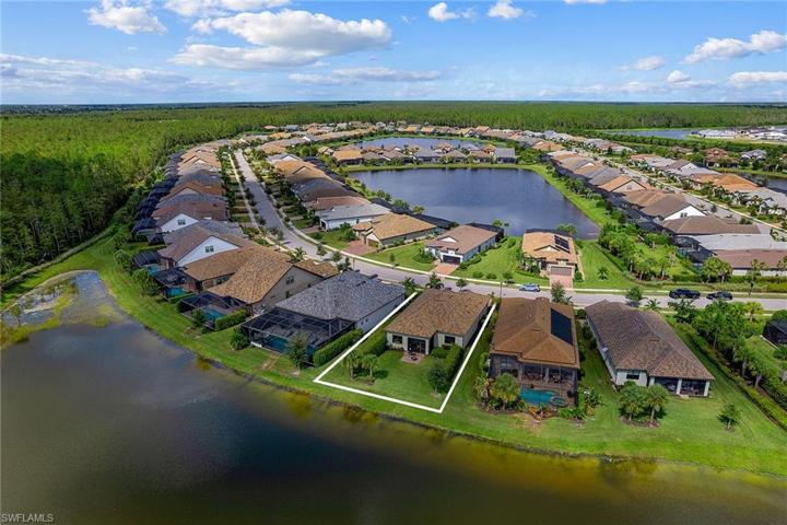 7601  Blackberry  DR, NAPLES, FL 34114