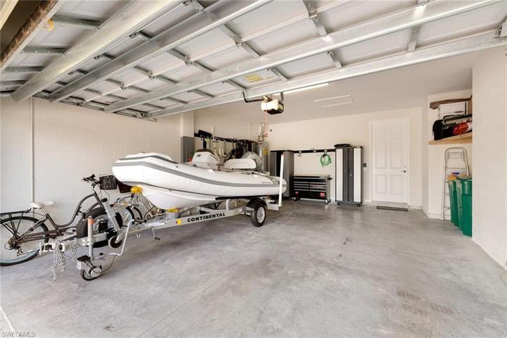 7601  Blackberry  DR, NAPLES, FL 34114