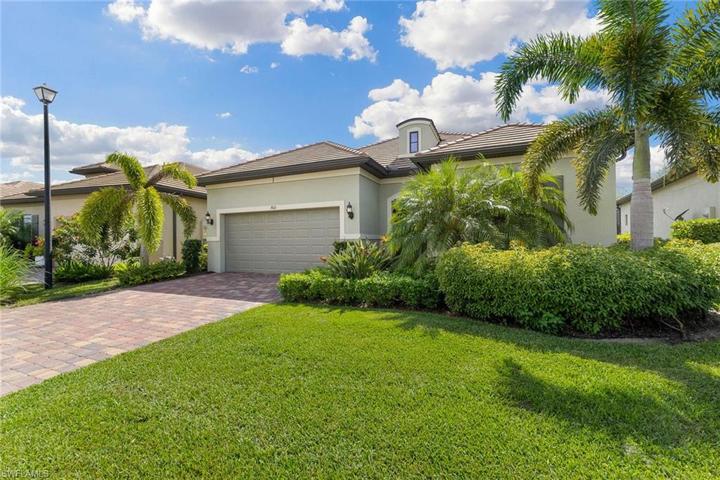 7601  Blackberry  DR, NAPLES, FL 34114