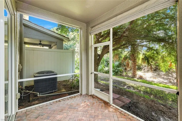 19551 Bowring Park Rd 104, Fort Myers, Florida 33967