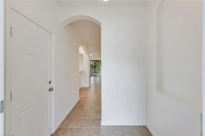 19551 Bowring Park Rd 104, Fort Myers, Florida 33967