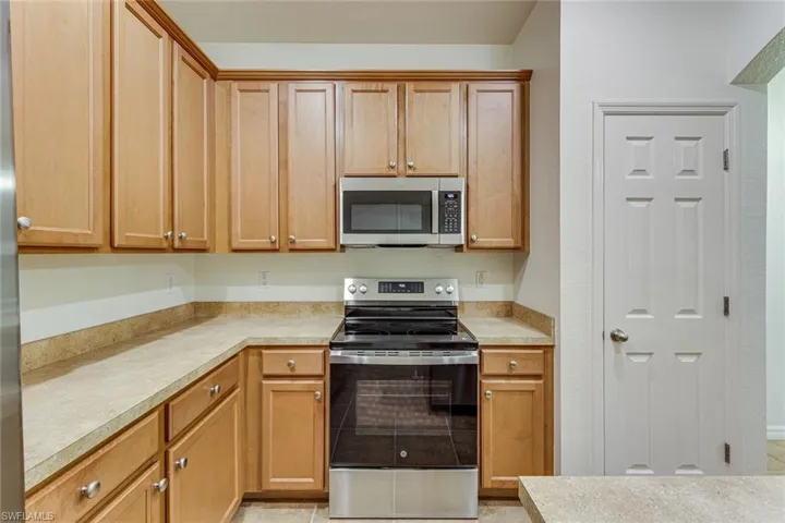 19551 Bowring Park Rd 104, Fort Myers, Florida 33967