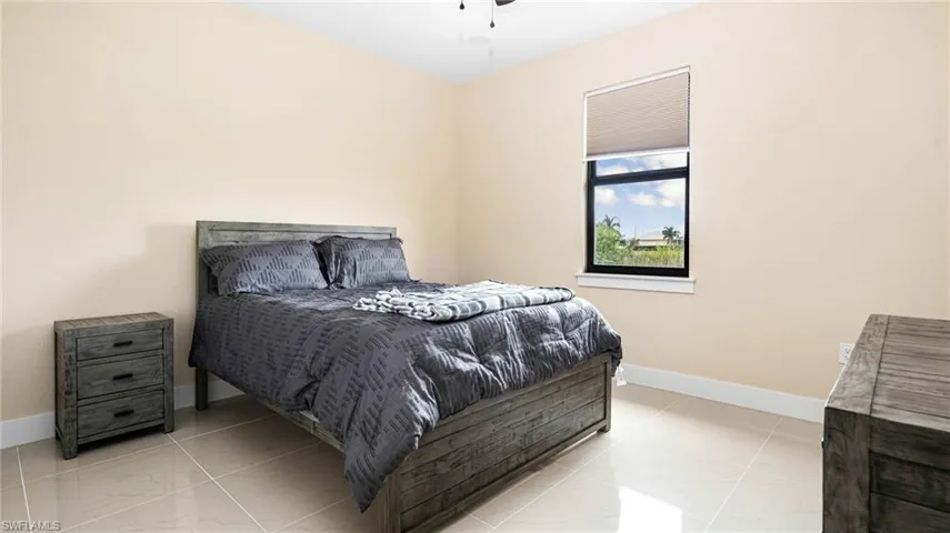 Bedroom with baseboards