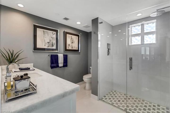 Bathroom #2
