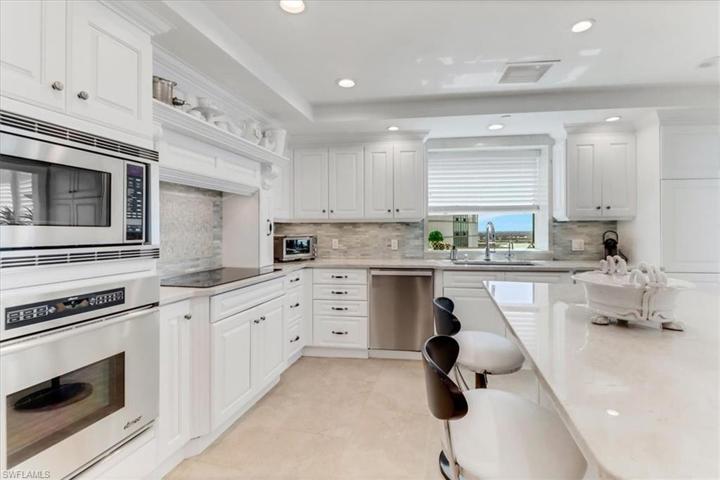 Kitchen - View 4