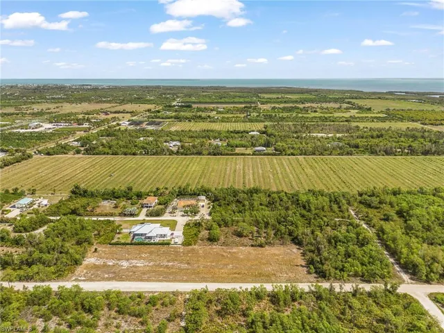 6300 Mannheim Rd, Bokeelia, Florida 33922