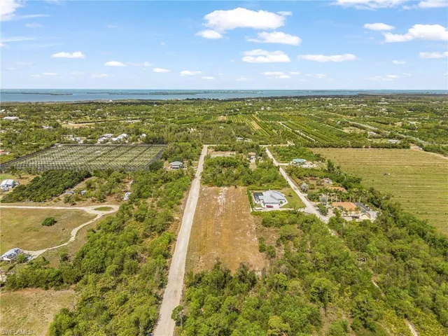 6300 Mannheim Rd, Bokeelia, Florida 33922