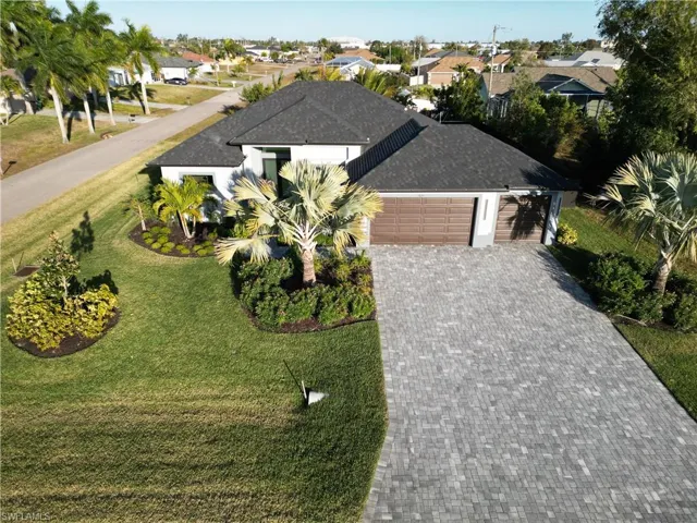 1621 Sw 10th Pl, Cape Coral, Florida 33991