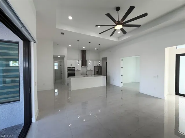 1621 Sw 10th Pl, Cape Coral, Florida 33991