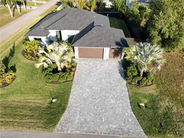 1621 Sw 10th Pl, Cape Coral, Florida 33991