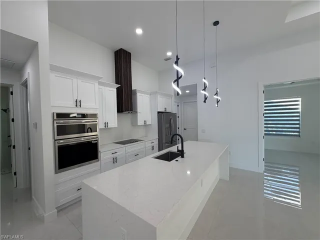 1621 Sw 10th Pl, Cape Coral, Florida 33991