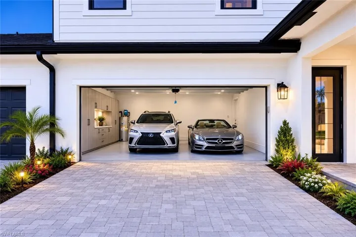 2-Car Garage
