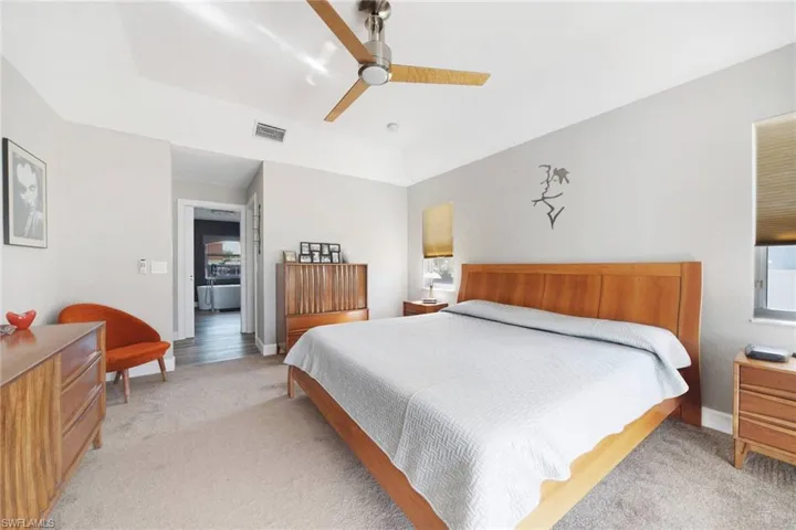 2185  Club House  RD, North Fort Myers, FL 33917