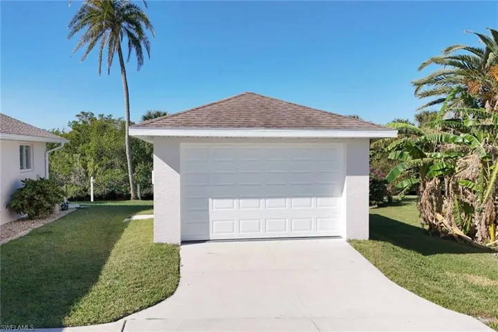 Free Standing Garage