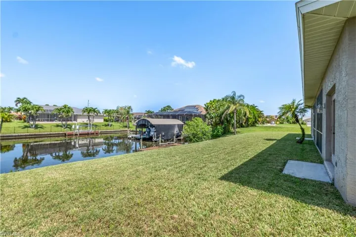 Gulf access waterfront