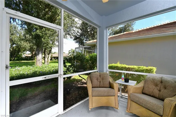 2294 Carnaby Ct, Lehigh Acres, Florida 33973