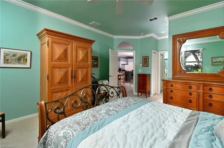 2294 Carnaby Ct, Lehigh Acres, Florida 33973