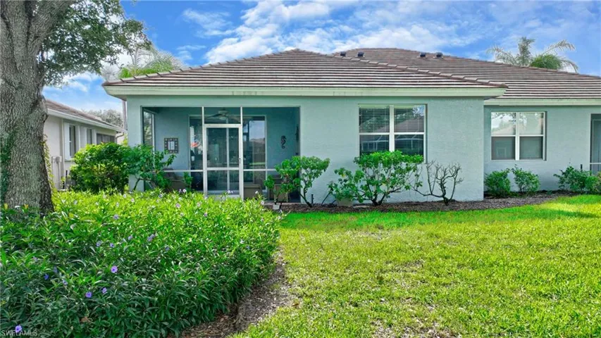 2294 Carnaby Ct, Lehigh Acres, Florida 33973