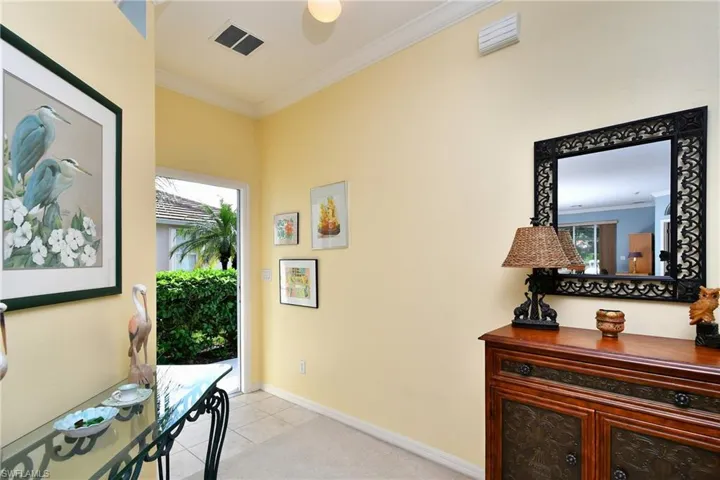 Side Entryway