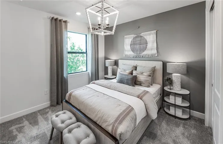Photo of furnished model, options may vary.