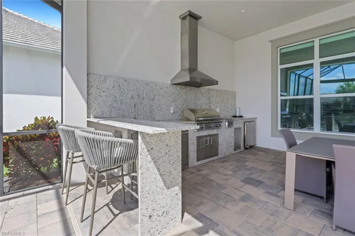 6136 Rodney Bay Ln, Naples, Florida 34113