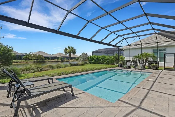 6136 Rodney Bay Ln, Naples, Florida 34113