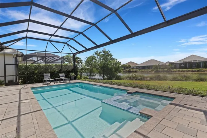 6136 Rodney Bay Ln, Naples, Florida 34113