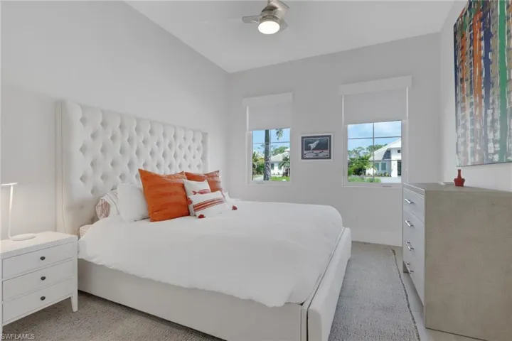 6136 Rodney Bay Ln, Naples, Florida 34113