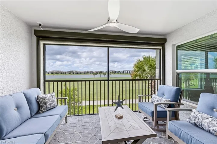 Screened Rear Balcony