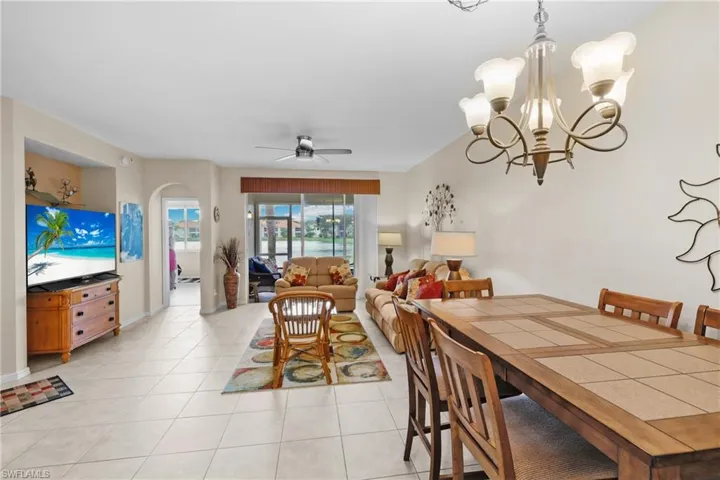 6336 Huntington Lakes CIR # 102, NAPLES FL 34119