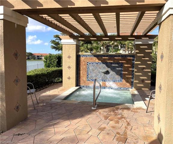 6336 Huntington Lakes CIR # 102, NAPLES FL 34119