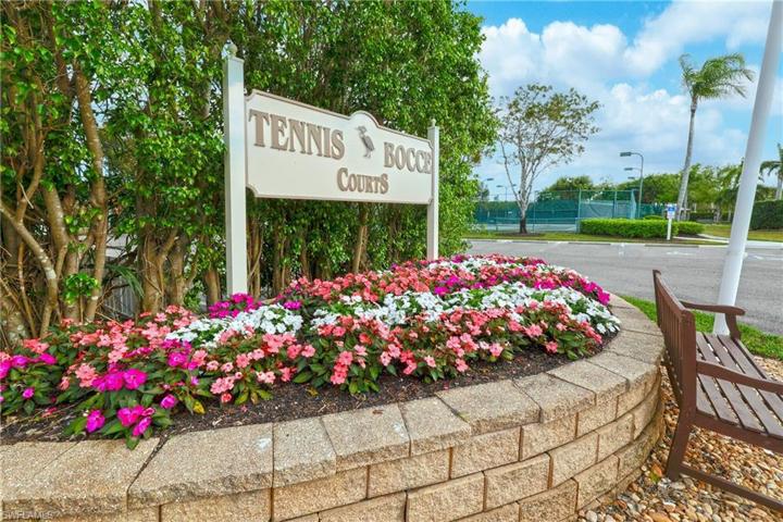 6336 Huntington Lakes CIR # 102, NAPLES FL 34119