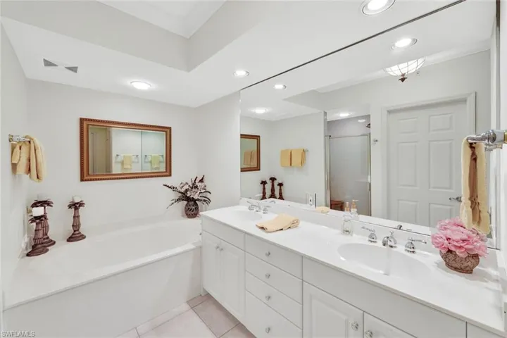 315  Dunes  BLVD, Naples, FL 34110