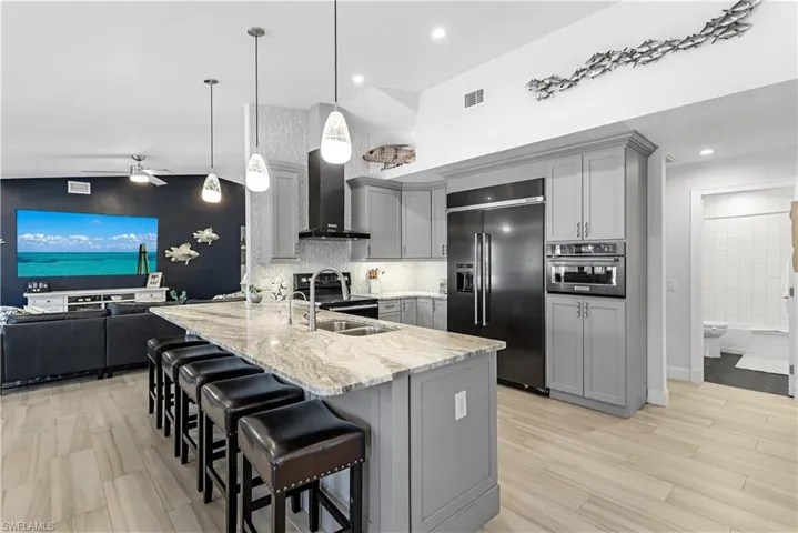 Fabulous modern kitchen with a nice island