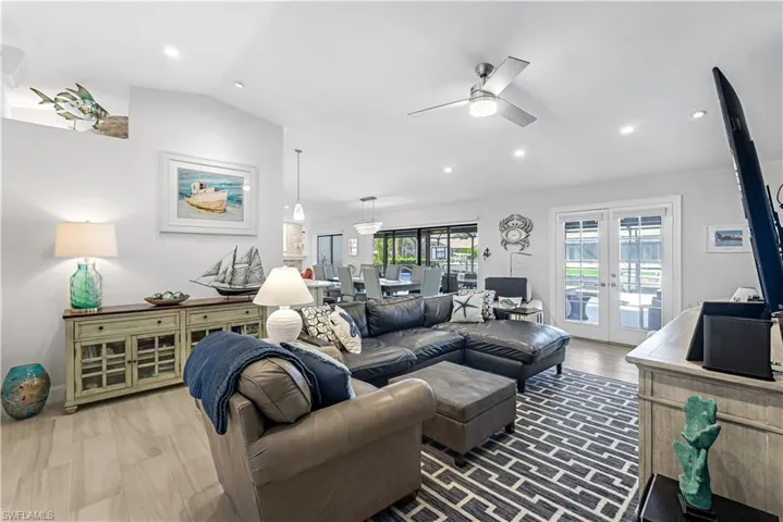 magnificent bright and open living room