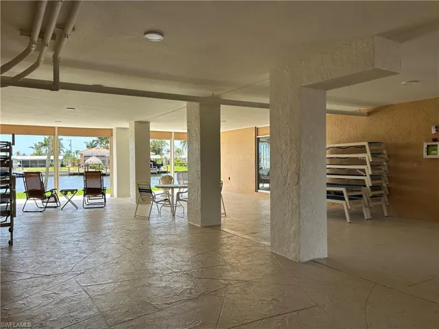 4260 20th Pl 206, Cape Coral, Florida 33904