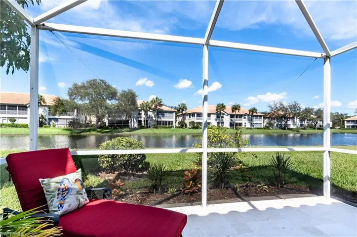 Lanai with lakeview