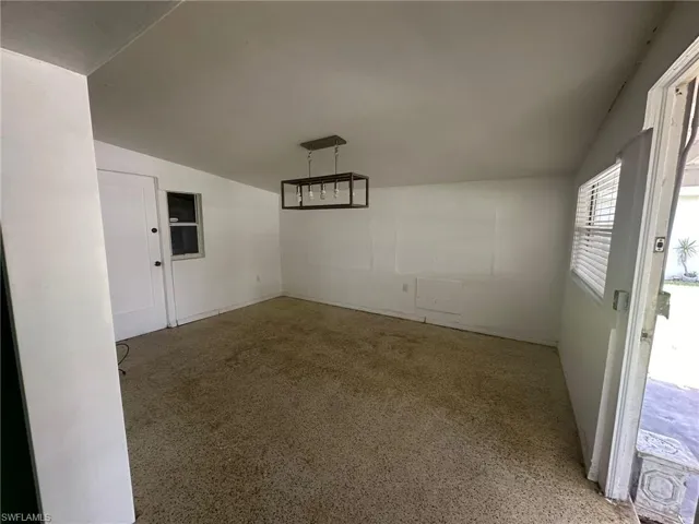1826  Collier  AVE, Fort Myers, FL 33901