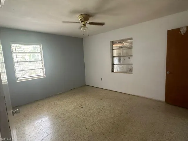 1826  Collier  AVE, Fort Myers, FL 33901
