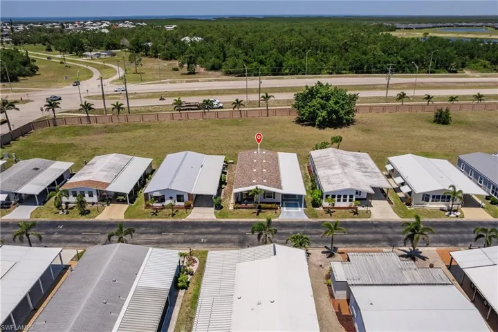 Bird's eye view with a residential view