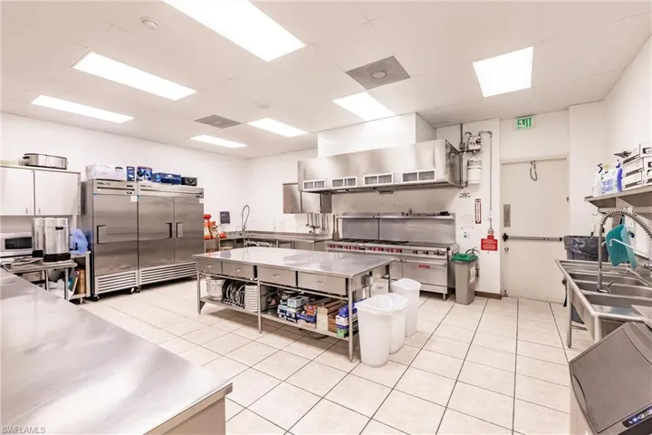 Clubhouse Kitchen