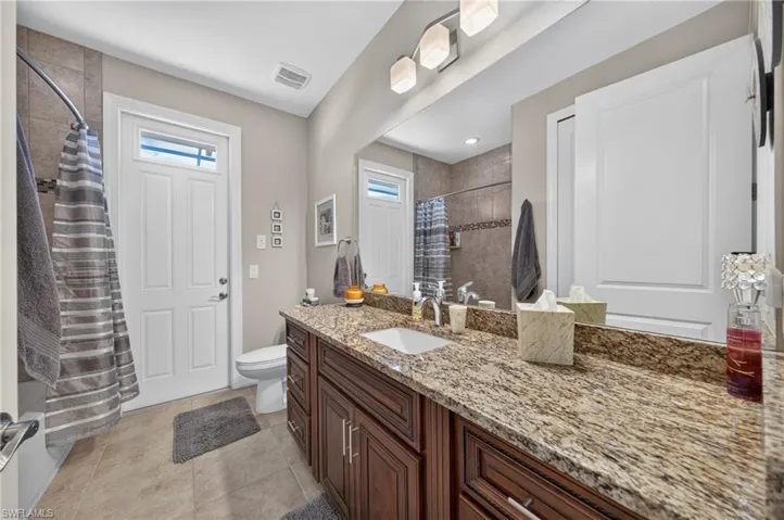 2315 Nw 38th Ave, Cape Coral, Florida 33993