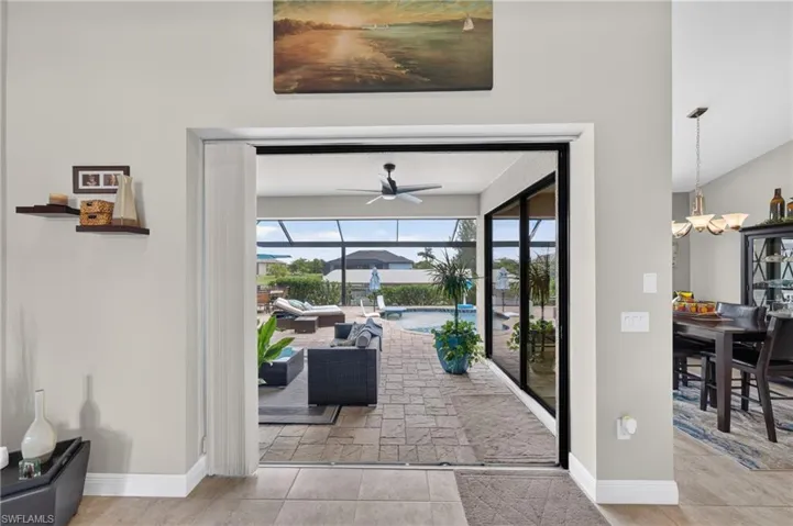 2315 Nw 38th Ave, Cape Coral, Florida 33993
