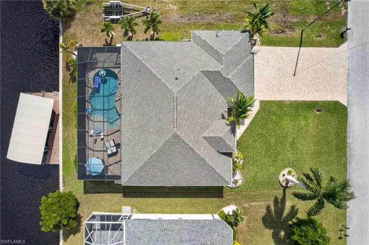 2315 Nw 38th Ave, Cape Coral, Florida 33993