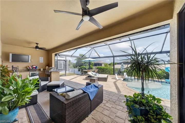 2315 Nw 38th Ave, Cape Coral, Florida 33993
