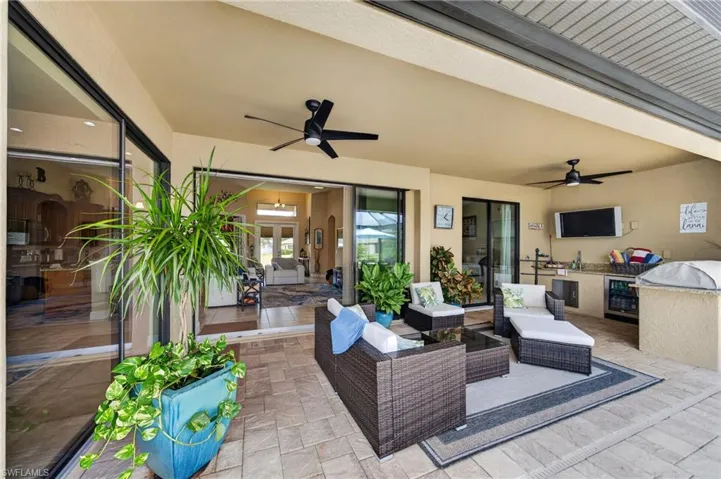 2315 Nw 38th Ave, Cape Coral, Florida 33993