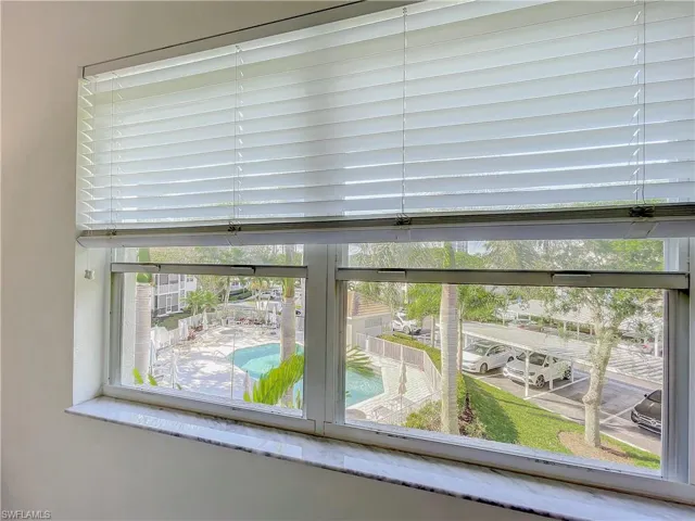 470 Bermuda Cove Way # 303, Naples, Florida 34110